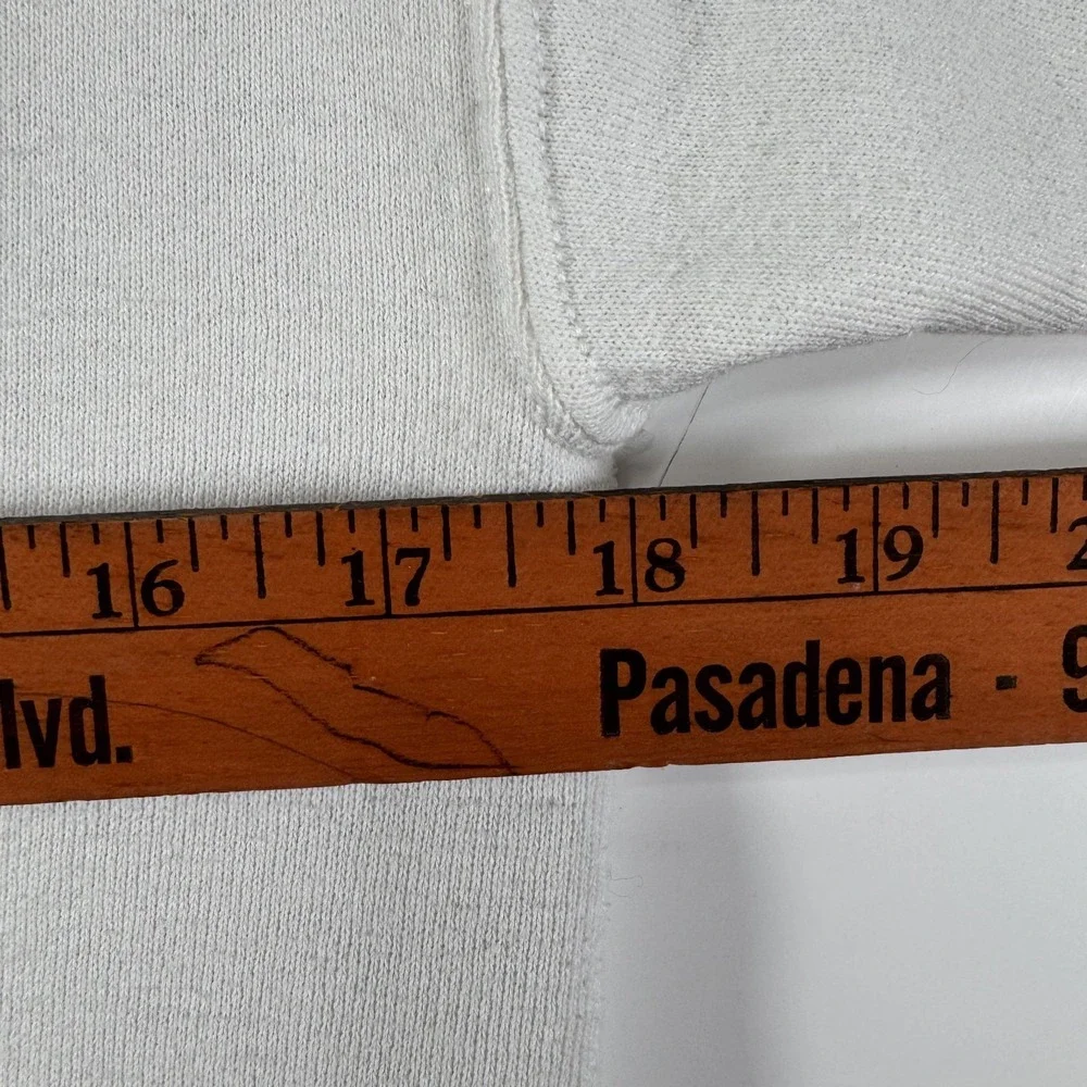 Vintage 90's/Y2K Ice SKATING Nothing Else‎ Matters Sweatshirt Small White Sports